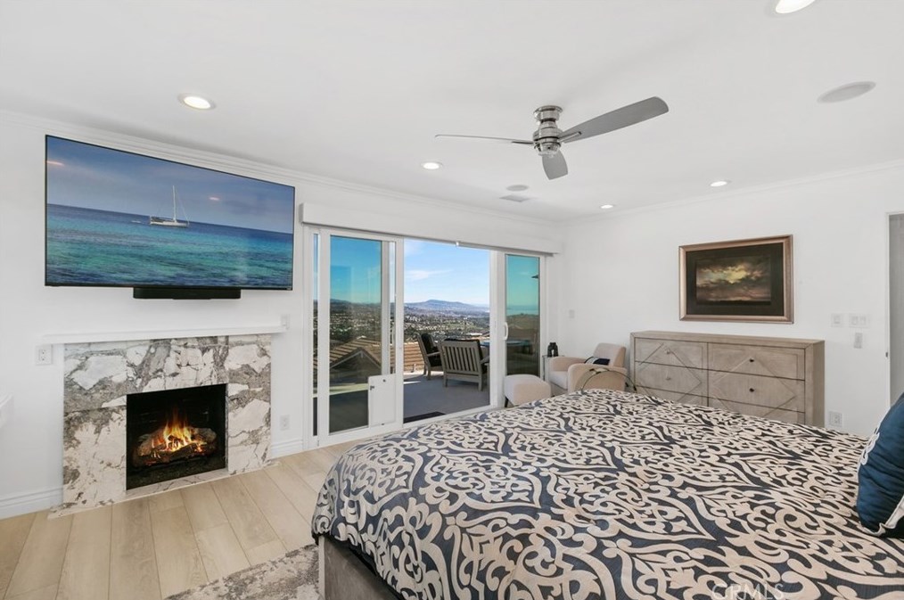 31534 Flying Cloud Dr, Laguna Beach CA  92677-2711 exterior