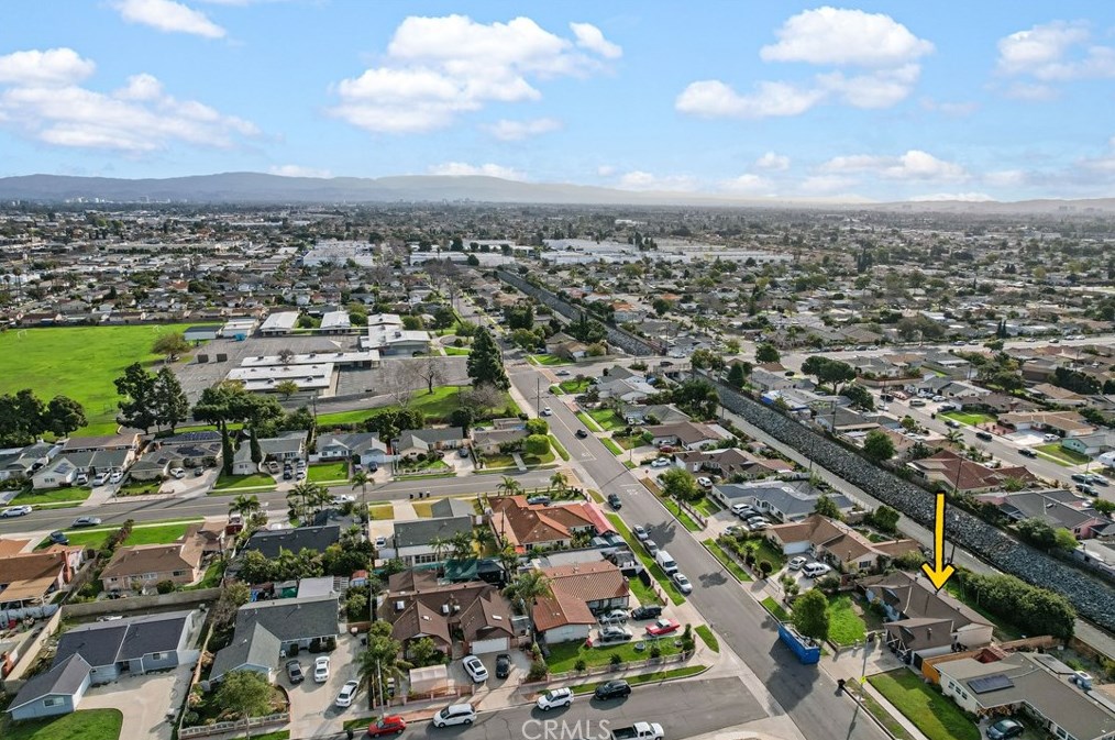 10382 Morningside Dr, Garden Grove CA  92843-4811 exterior