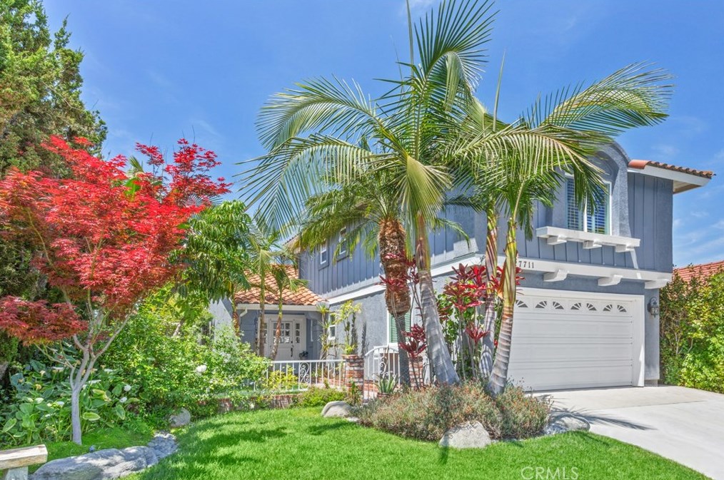 27711 Niguel Village Dr, Laguna Beach, CA 92677
