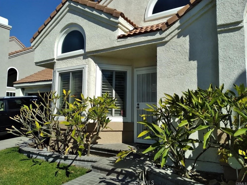 9 Dominguez St, Laguna Beach, CA 92656