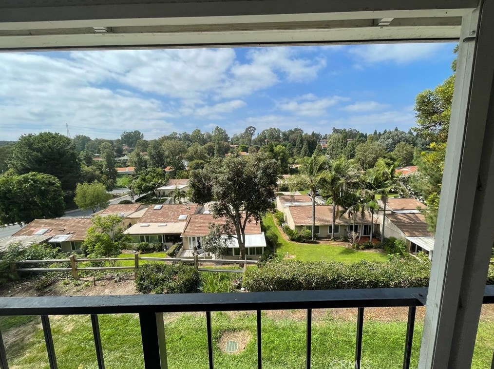 3274 San Amadeo #o, Laguna Beach, CA 92637