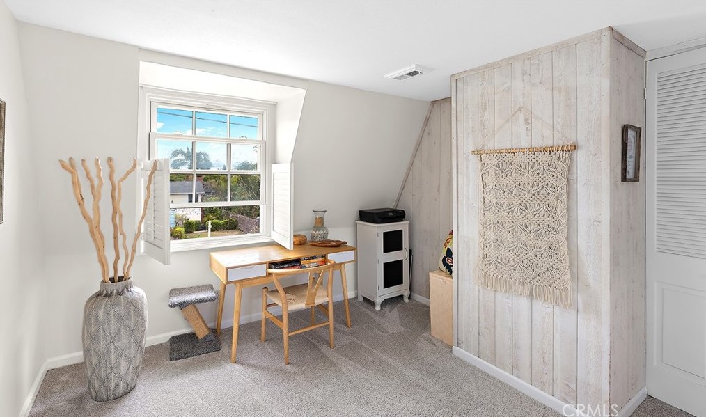 626 Anita St, Laguna Beach CA  92651-2906 exterior