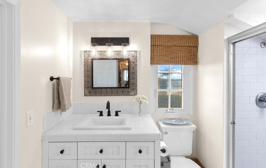 626 Anita St, Laguna Beach CA  92651-2906 exterior