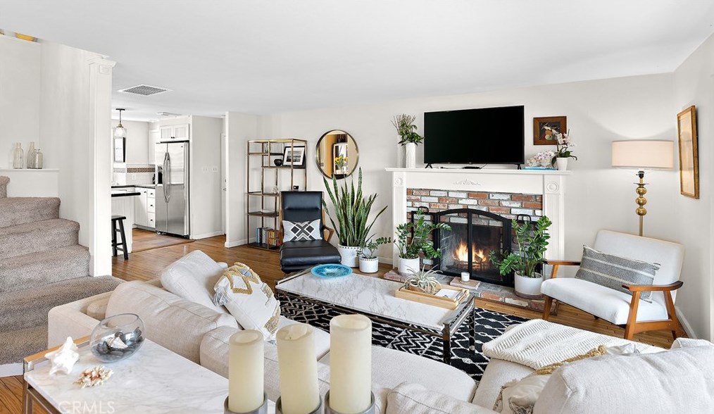 626 Anita St, Laguna Beach CA  92651-2906 exterior