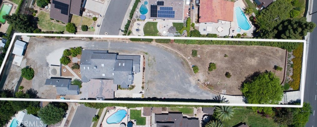 688 S Hewes St, Orange, CA 92869