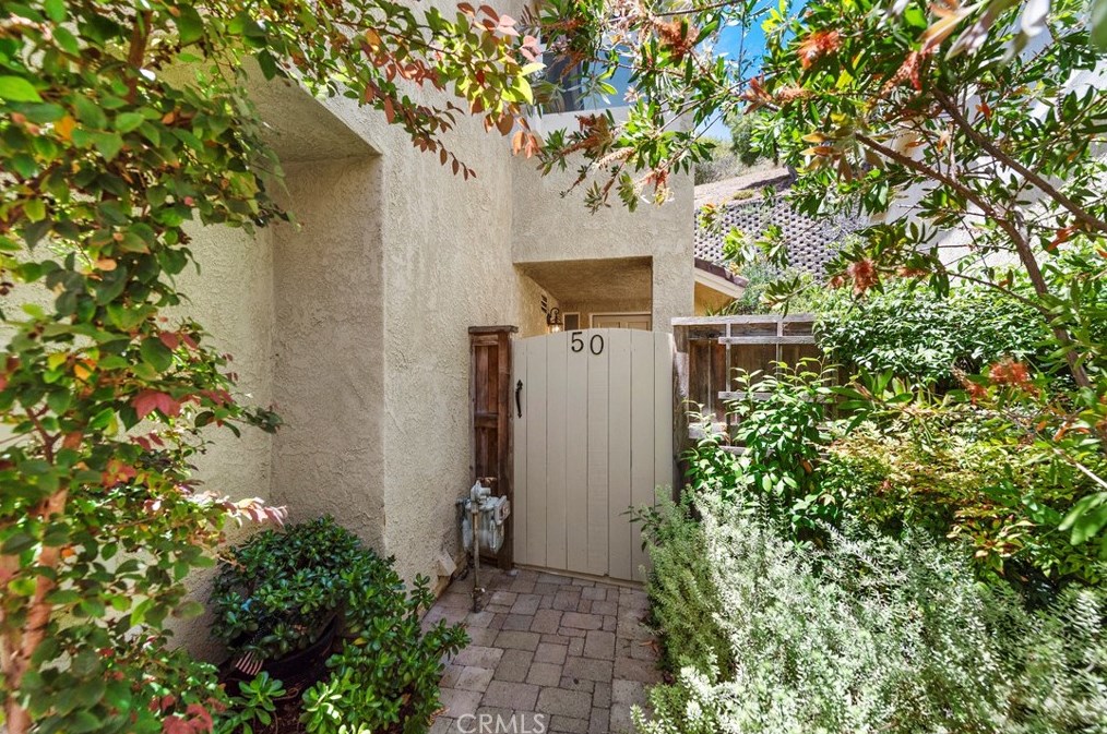 50 La Costa Ct, Laguna Beach, CA 92651