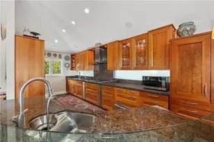 535 High Dr, Laguna Beach, CA 92651 - Photo 16