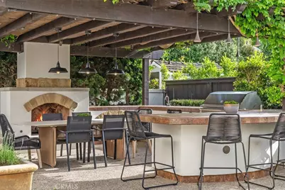 411 Snug Harbor Road, Newport Beach, CA 92663 - Photo 34