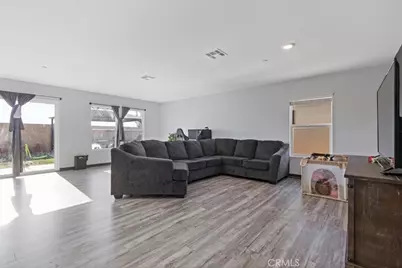 44539 Freer Way, Lancaster, CA 93536 - Photo 6