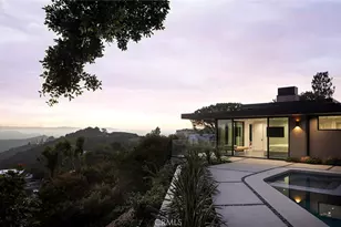 9015 Alto Cedro Dr, Beverly Hills, CA 90210 - Photo 8