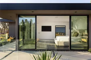 9015 Alto Cedro Dr, Beverly Hills, CA 90210 - Photo 28