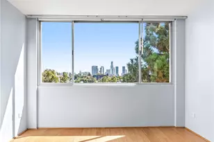 421 S La Fayette Park, Los Angeles, CA 90057 - Photo 2