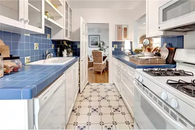 924 Park Avenue, Laguna Beach, CA 92651 - Photo 8