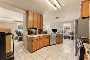 9552 Dewey Dr, Garden Grove, CA 92841 - Photo 10