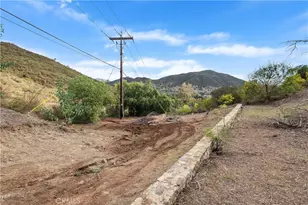 10526 Rainbrook Dr, Fallbrook, CA 92028 - Photo 52