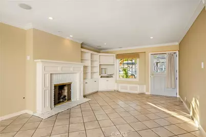 220 Apolena Avenue, Newport Beach, CA 92662 - Photo 2