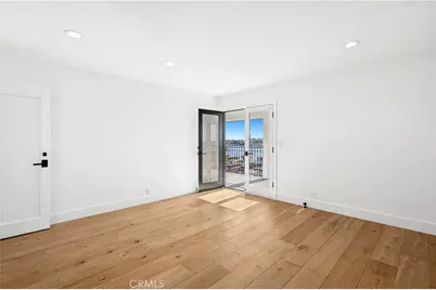 2572 Bayshore, Newport Beach, CA 92663 - Photo 16