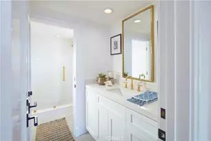 2572 Bayshore, Newport Beach, CA 92663 - Photo 18