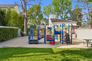 2572 Bayshore, Newport Beach, CA 92663 - Photo 60