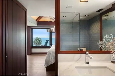 31678 Seacliff Drive, Laguna Beach, CA 92651 - Photo 18