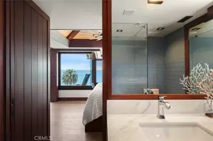 31678 Seacliff Dr, Laguna Beach, CA 92651 - Photo 18