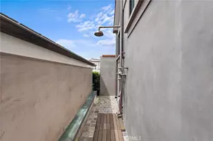 31678 Seacliff Dr, Laguna Beach, CA 92651 - Photo 42