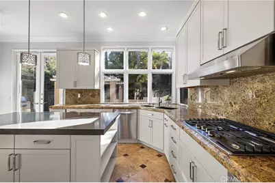 9703 Keeneland, La Jolla, CA 92037 - Photo 10