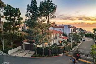 2 Emerald Bay, Laguna Beach, CA 92651 - Photo 16