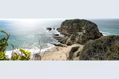 2 N Vista De La Luna, Laguna Beach, CA 92651 - Photo 40