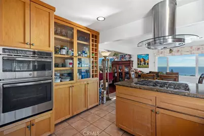 2 N Vista De La Luna, Laguna Beach, CA 92651 - Photo 20
