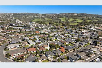 433 Seaward Road, Corona del Mar, CA 92625 - Photo 32