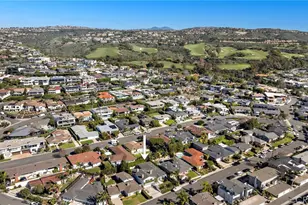 433 Seaward Rd, Corona del Mar, CA 92625 - Photo 32