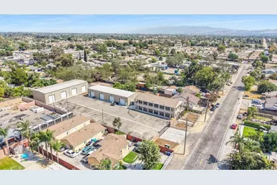 11185 Roswell Avenue, Pomona, CA 91766 - Photo 56