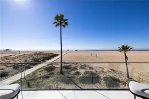 218 E Oceanfront, Newport Beach, CA 92661 - Photo 16