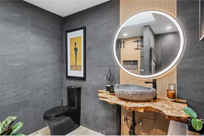 539 Tustin Avenue, Newport Beach, CA 92663 - Photo 22