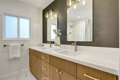 2046 Calvert, Costa Mesa, CA 92626 - Photo 28