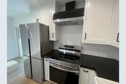 10226 Holburn, Huntington Beach, CA 92646 - Photo 14