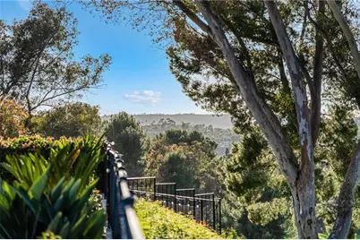 27011 Moro Azul, Mission Viejo, CA 92691 - Photo 40