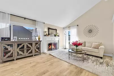 6437 E Calle Del Norte, Anaheim Hills, CA 92807 - Photo 4