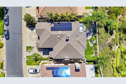 21581 Hummingbird, Rancho Santa Margarita, CA 92679 - Photo 2