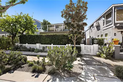 1613 E Balboa, Newport Beach, CA 92661 - Photo 8