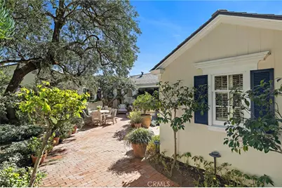 31571 Bluff Drive, Laguna Beach, CA 92651 - Photo 6