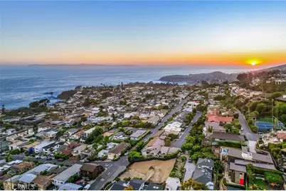 990 Hillcrest Drive, Laguna Beach, CA 92651 - Photo 6