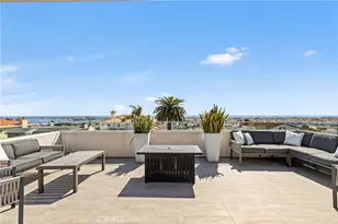 660 Kings Rd, Newport Beach, CA 92663 - Photo 30