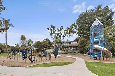 37 Blue Lagoon, Laguna Beach, CA 92651 - Photo 52