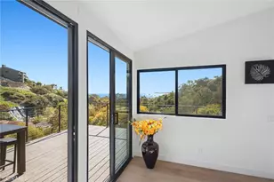 990 Meadowlark Dr, Laguna Beach, CA 92651 - Photo 12