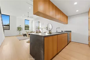 11702 Charnock Rd, Los Angeles, CA 90066 - Photo 8