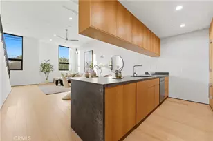 11702 Charnock Rd, Los Angeles, CA 90066 - Photo 8
