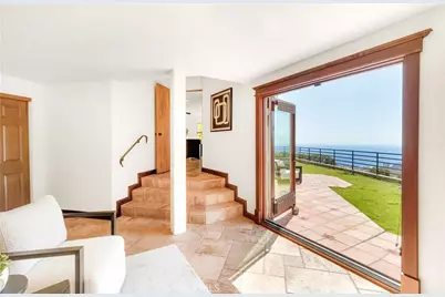 1992 San Remo, Laguna Beach, CA 92651 - Photo 32