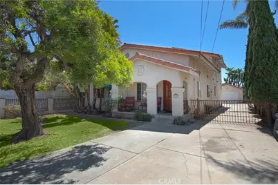 2094 Orange Avenue, Costa Mesa, CA 92627 - Photo 2